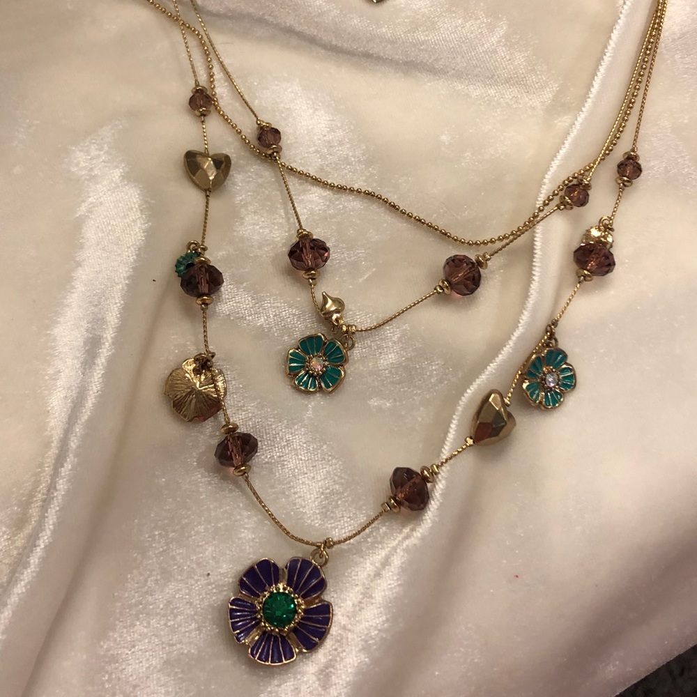 Betray Johnson Necklace